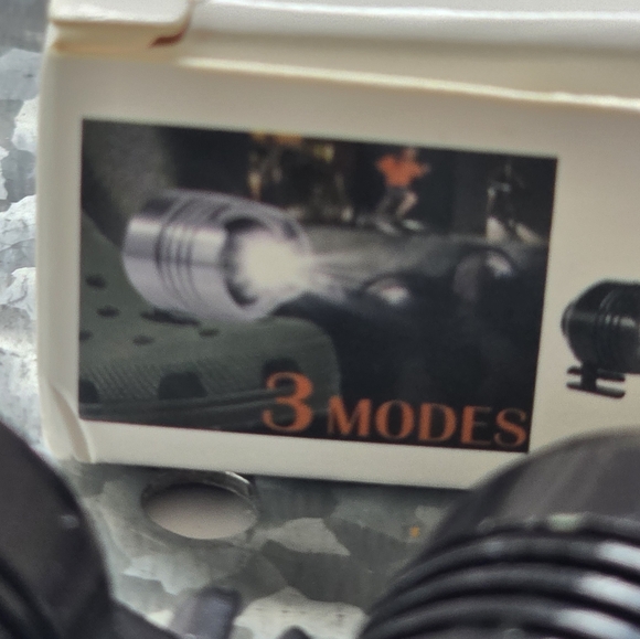 ⭐️40% Off⭐️ Croc Headlights in Black Metal (Set of 2) - Picture 6 of 6